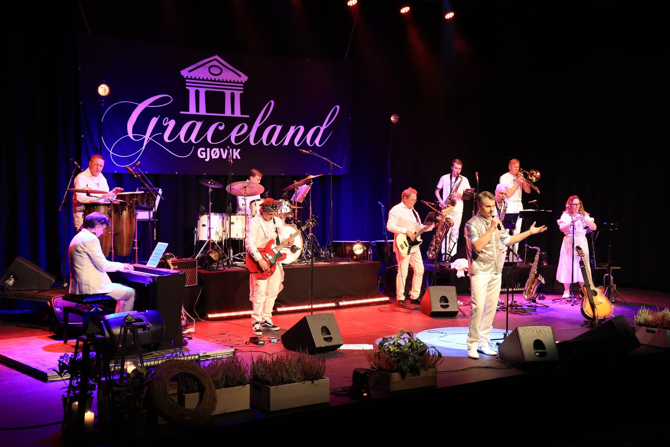 Bilde fra All shook up, A tribute to Elvis Presley, Østre toten kulturhus, Skreia, 3. nov. 2023