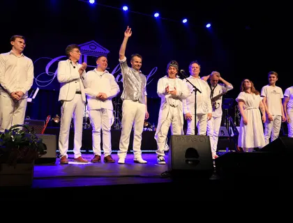 Bilde 2 fra All shook up, A tribute to Elvis Presley