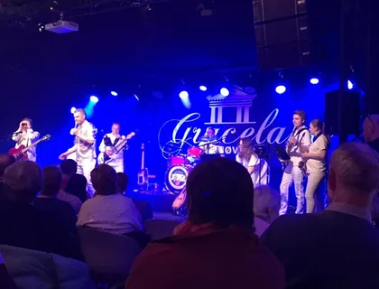 Bilde 3 fra Totenpopens venner, Back to the 60s