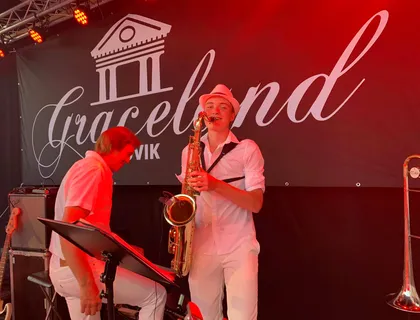 Bilde 3 fra Legenden Elvis