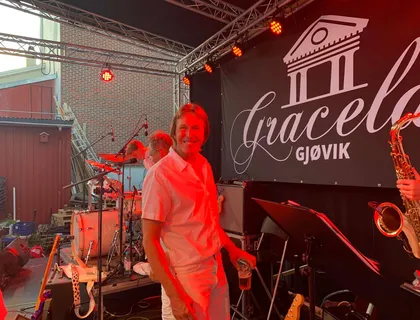 Bilde 6 fra Legenden Elvis